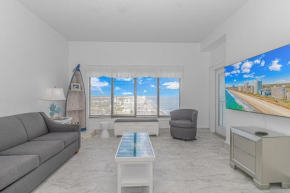 Upscale Penthouse With Incredible Views! Beautifully Renovated - Palace Resort 2308